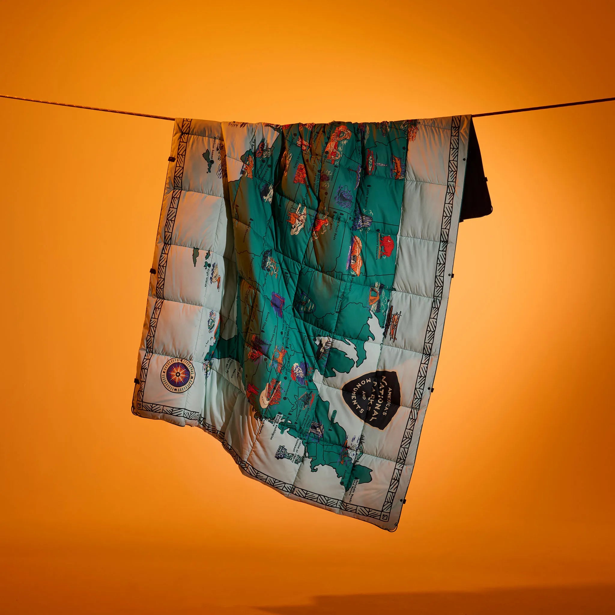 Nomadix | Graphene Puffer Blanket: National Parks and Monuments Map
