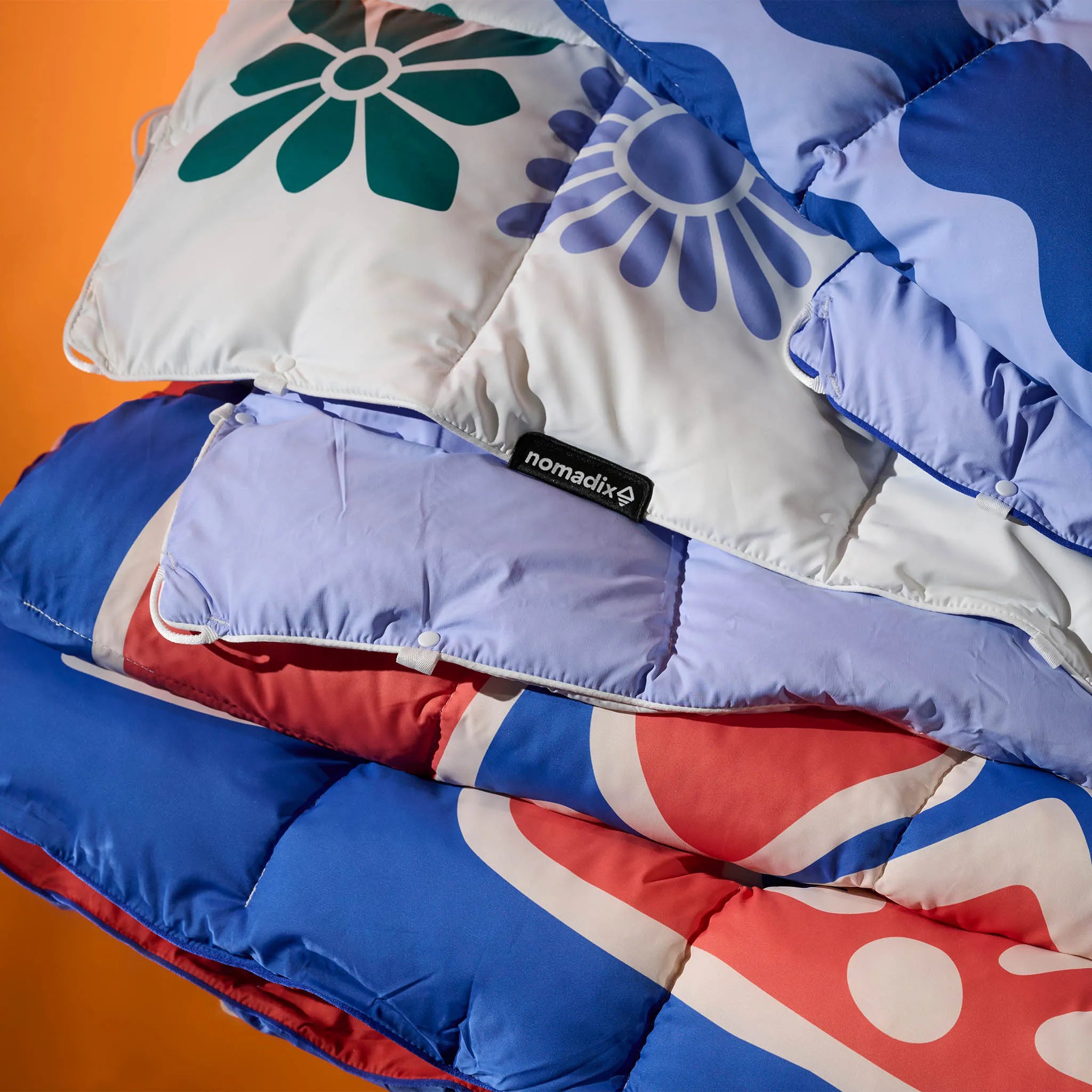Nomadix | Graphene Puffer Blanket: Slack Tide Coastal Blue