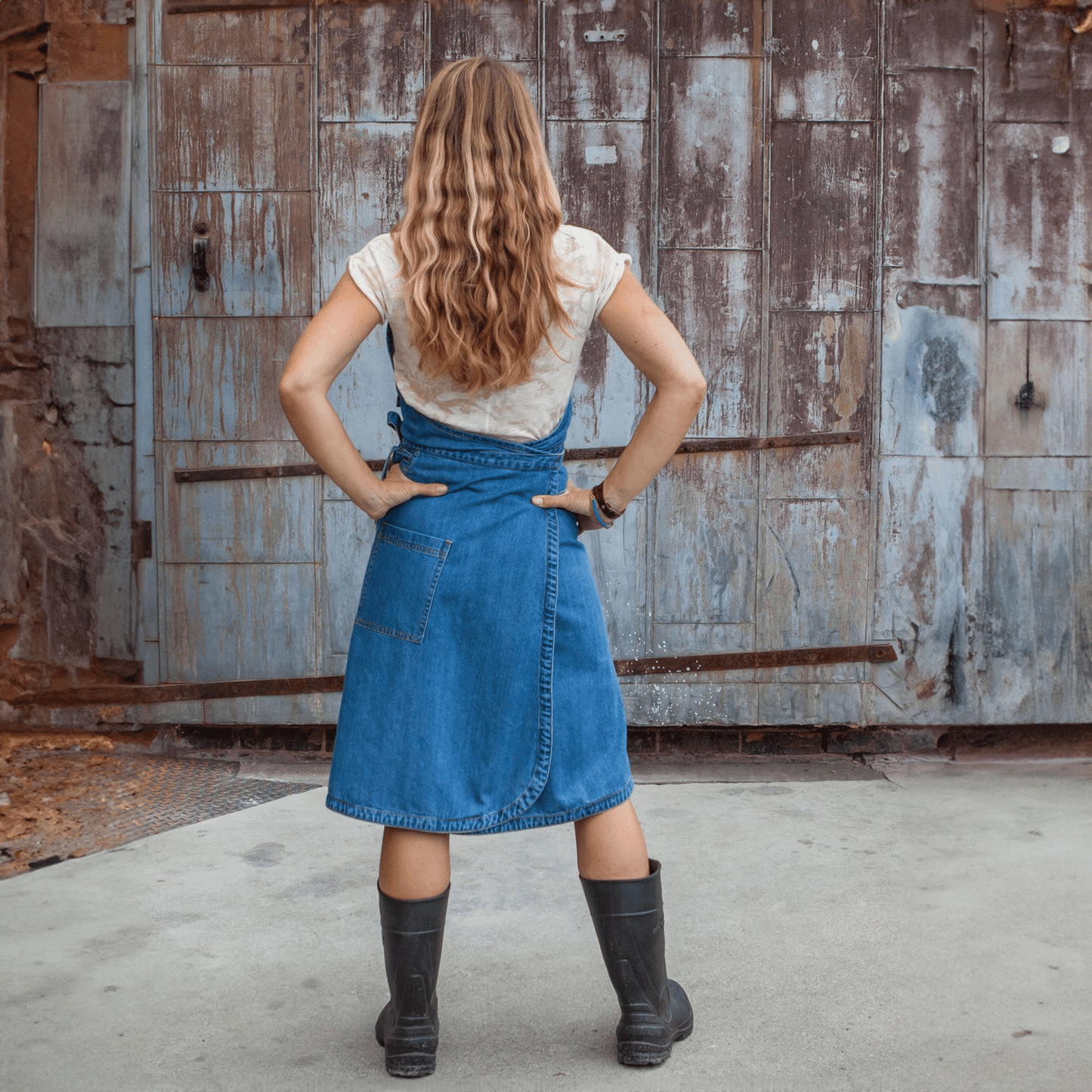 Tove Wear | Farm Apron Dress
