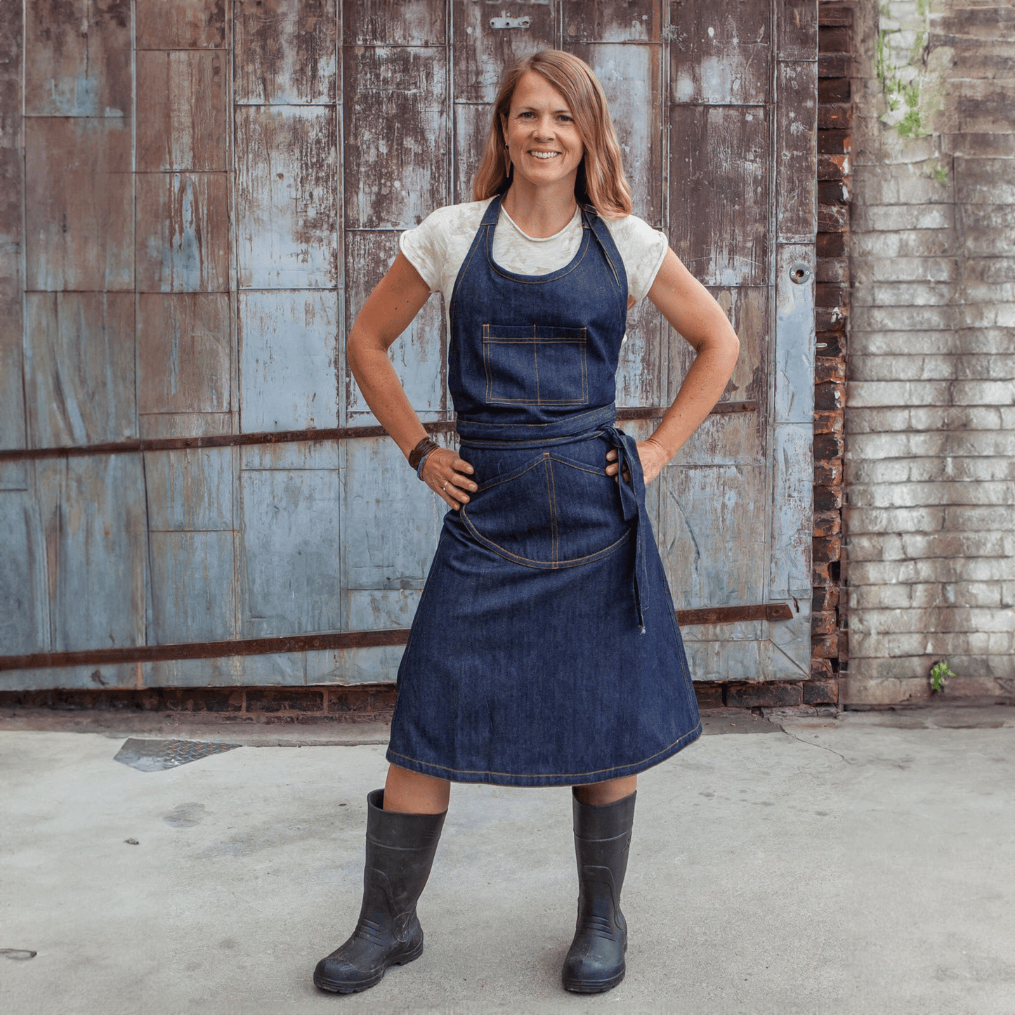 Tove Wear | Farm Apron Dress