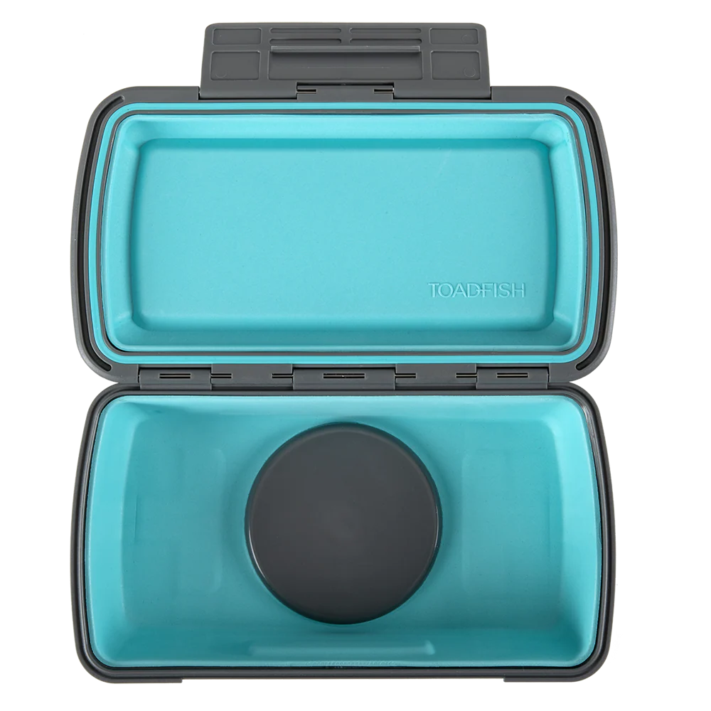 Toadfish | Dry Box with Smartgrip & Cell Phone Tray Insert