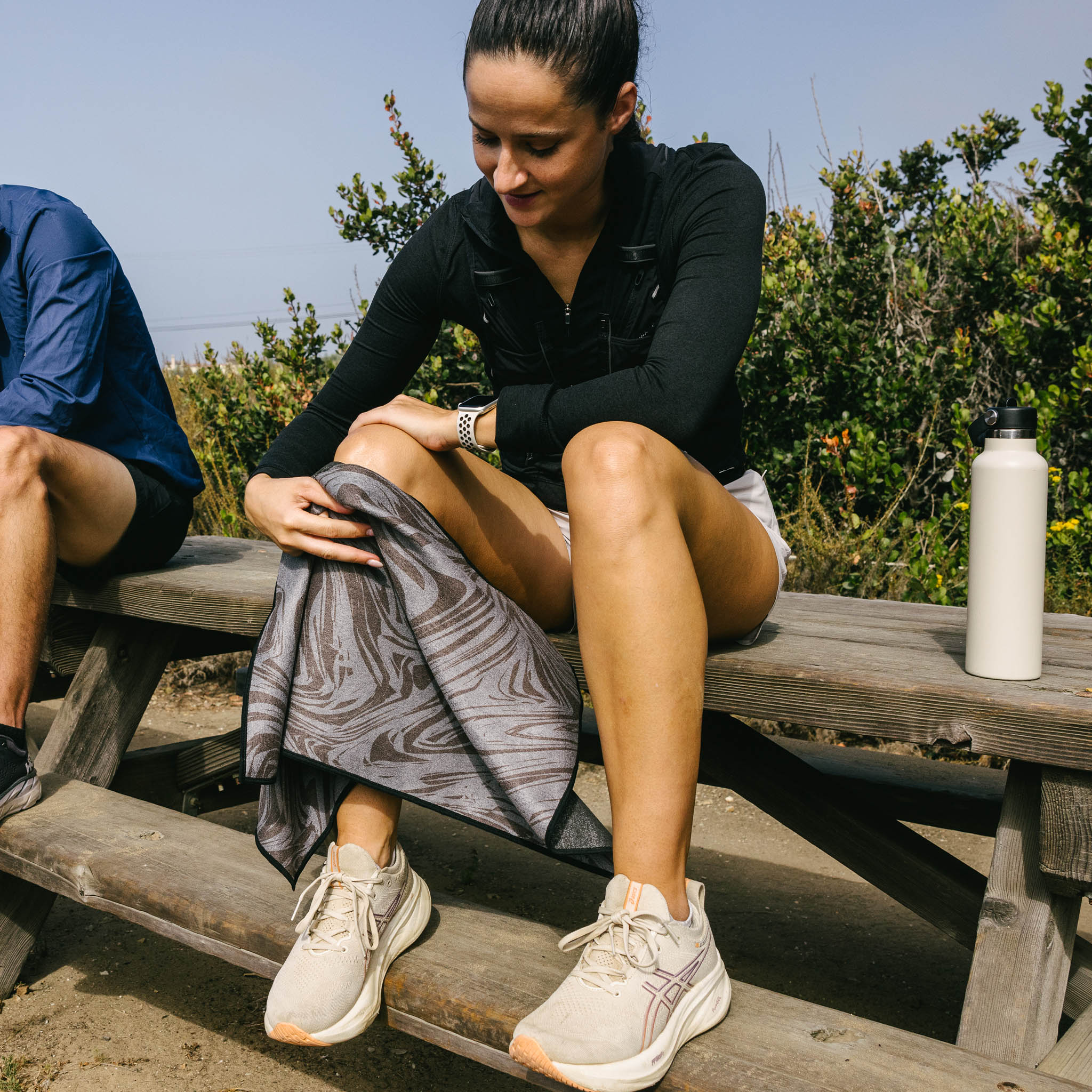 Nomadix | Fitness Towel: Flow Grey