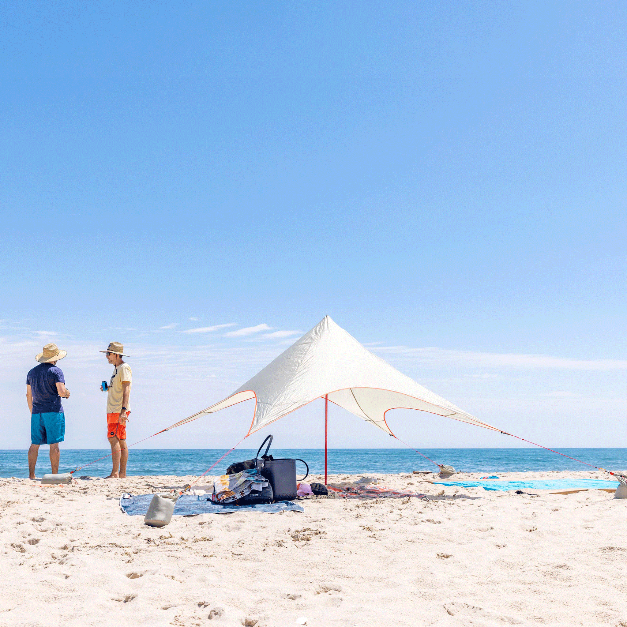 Grand Trunk | ShadeCaster 2 Person Sunshade