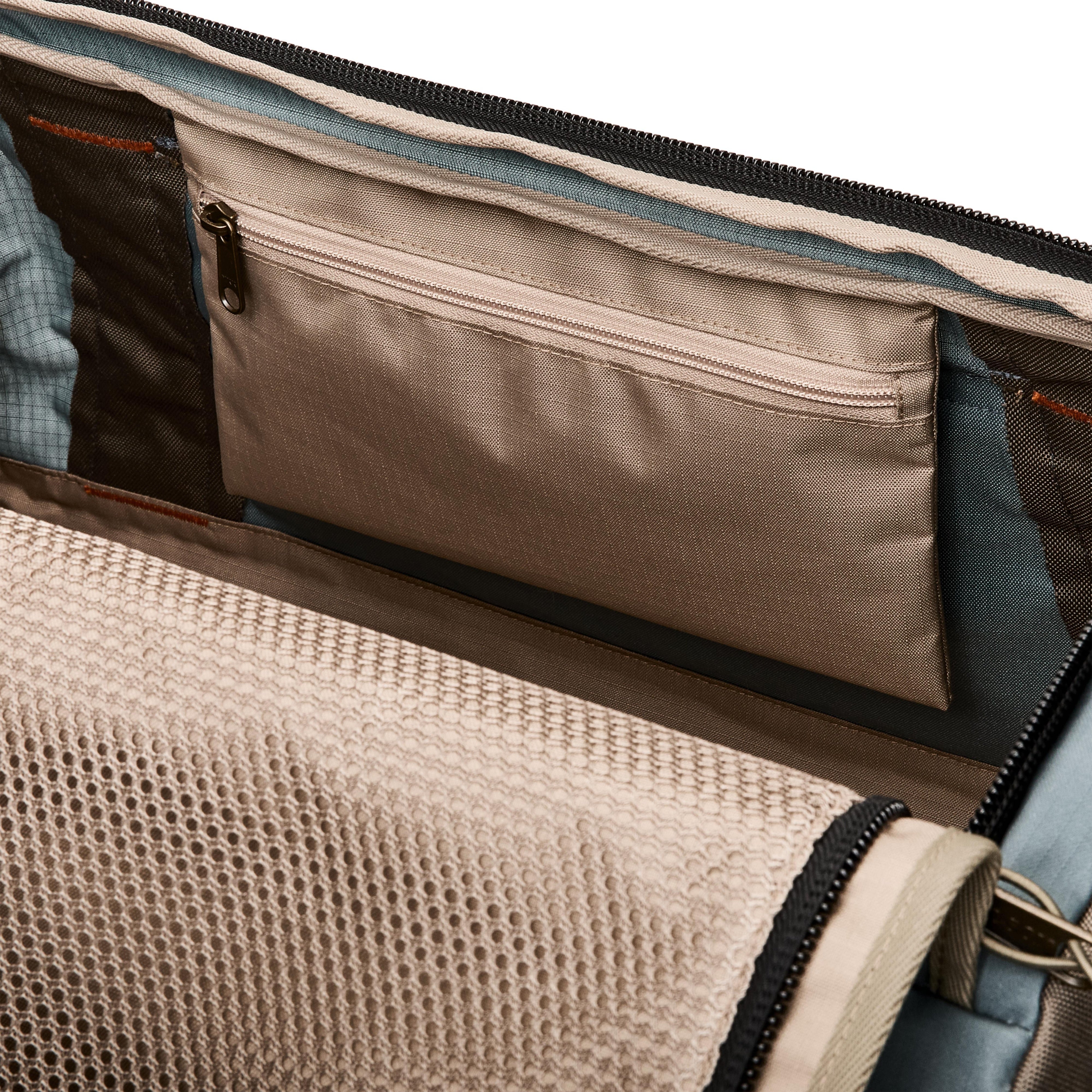 Filson | All Weather 50L Duffle
