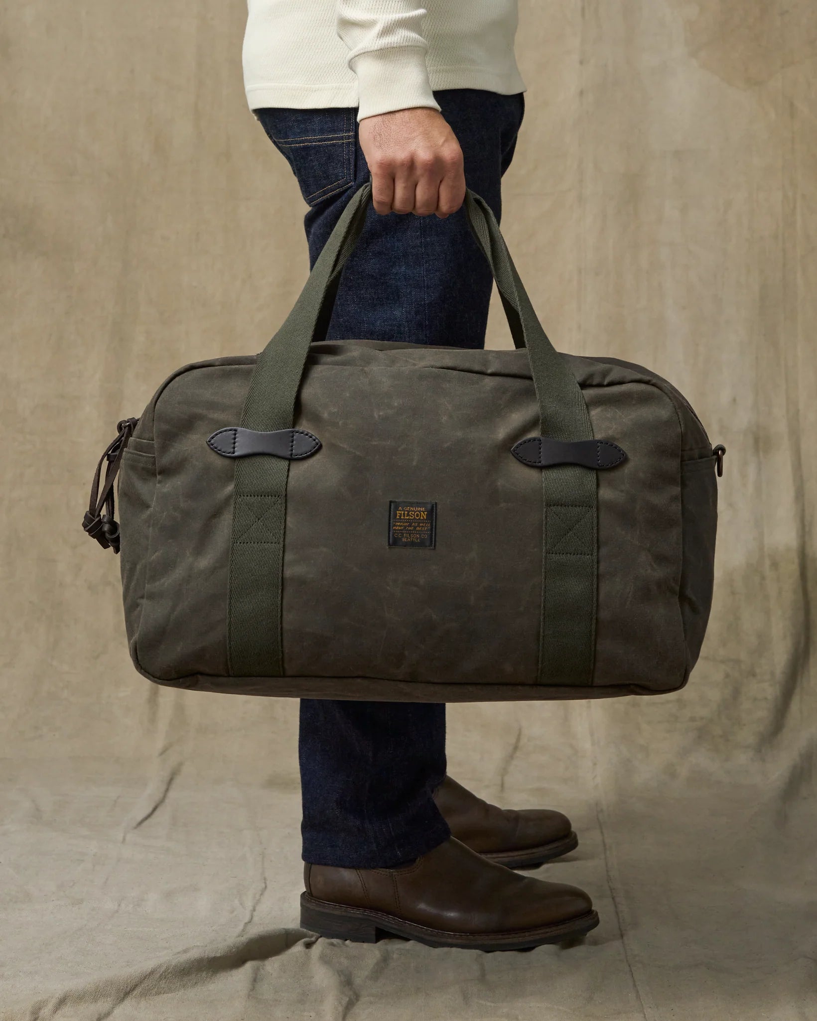 Filson | Medium Tin Cloth Duffle Bag