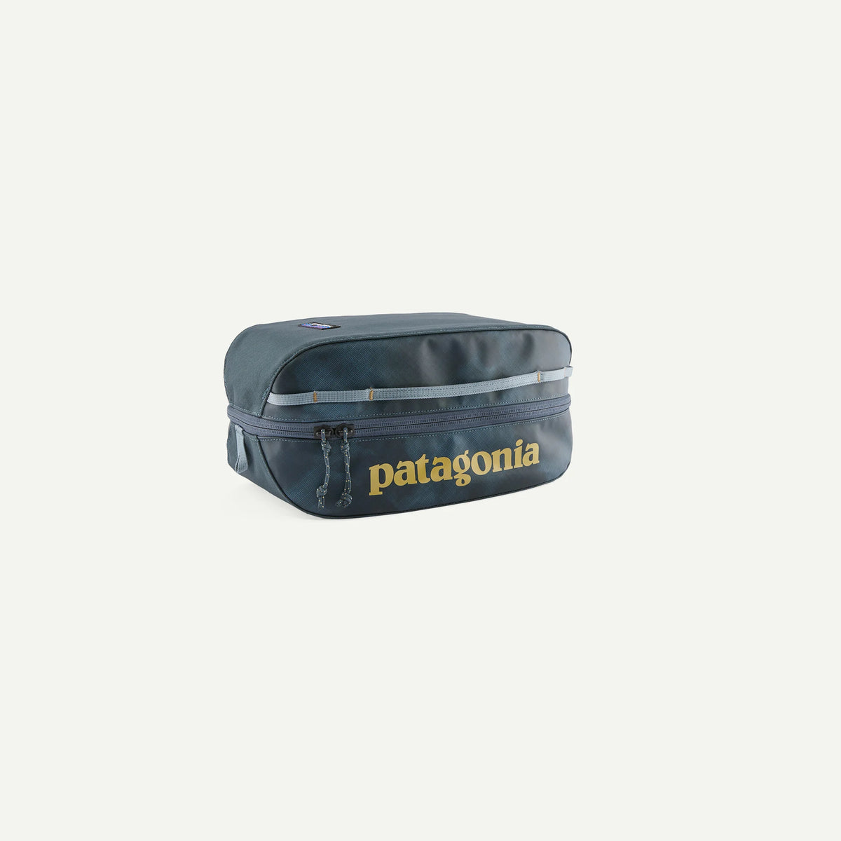 Patagonia | Black Hole Cube