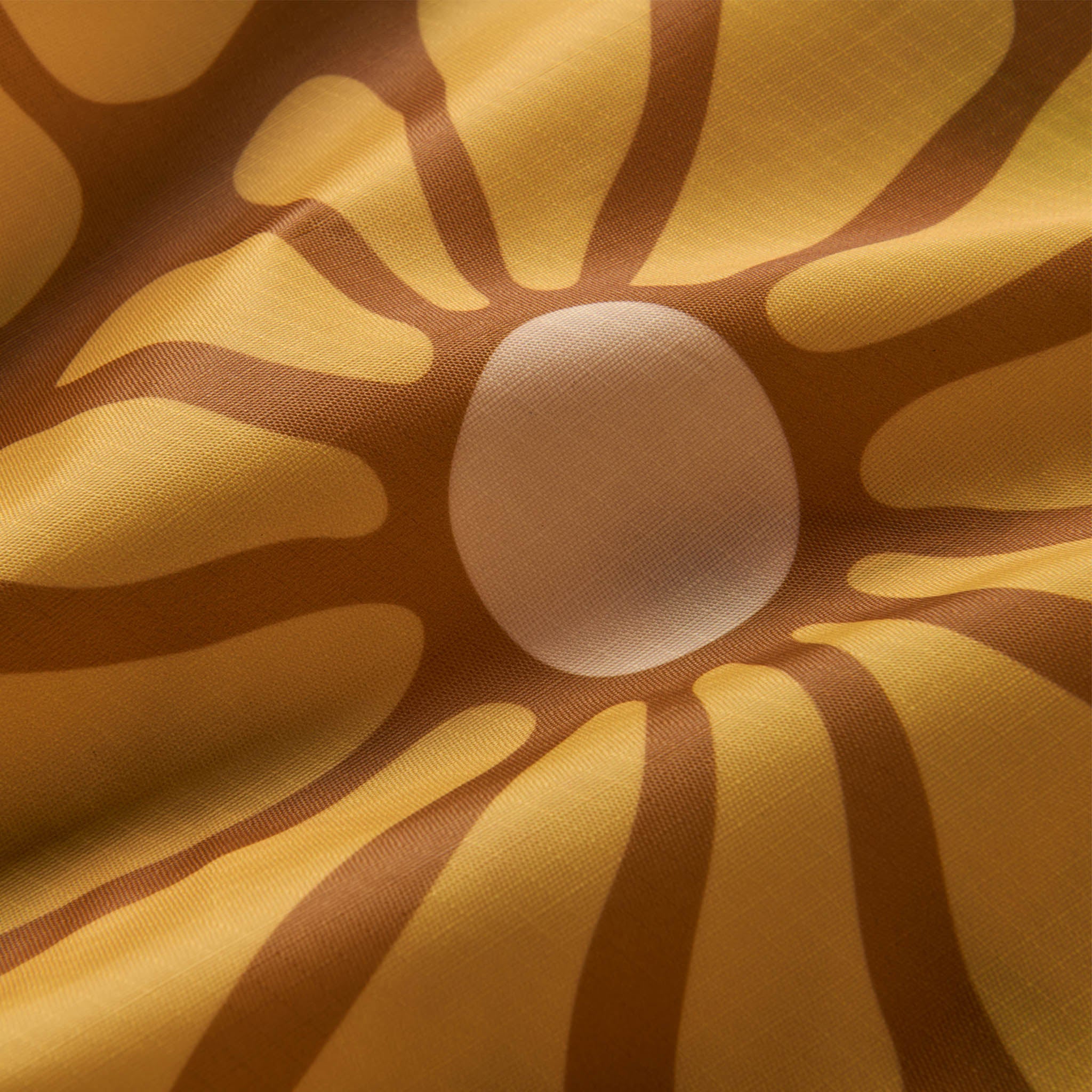 Nomadix | Pocket Tote: Lazy Daisy Gold