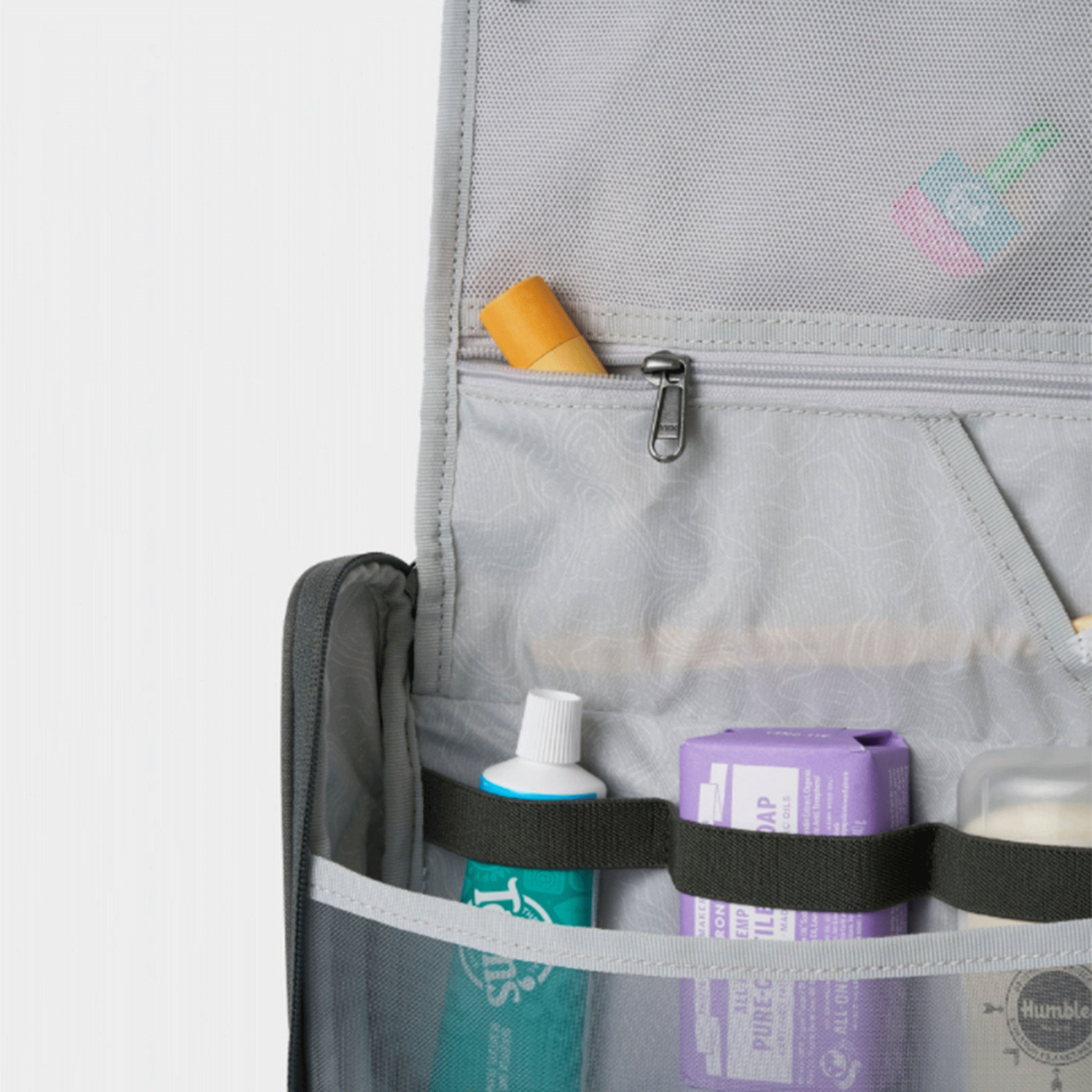 Stio | Basin Hanging Dopp Kit