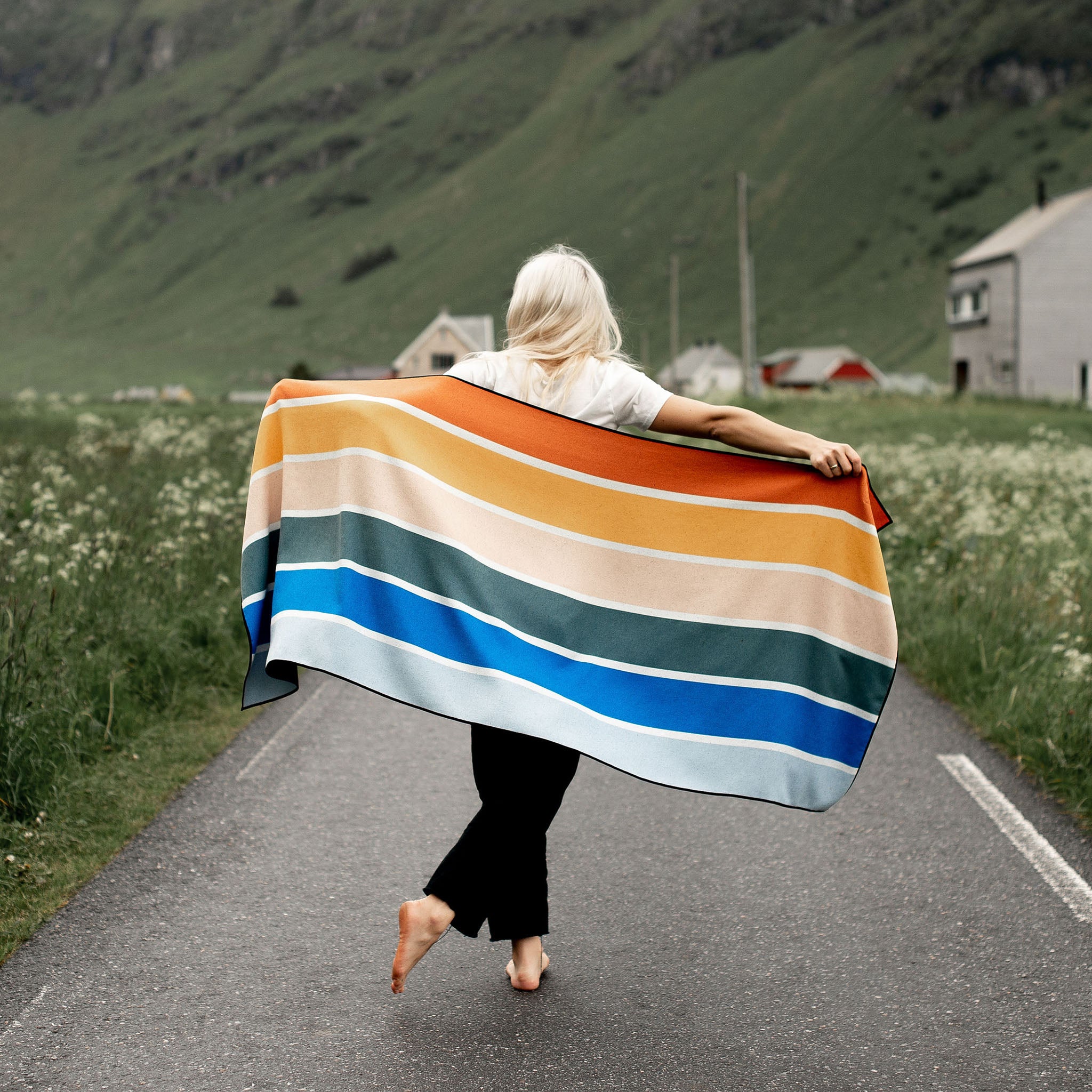 Nomadix | Original Towel: Stripes Retro